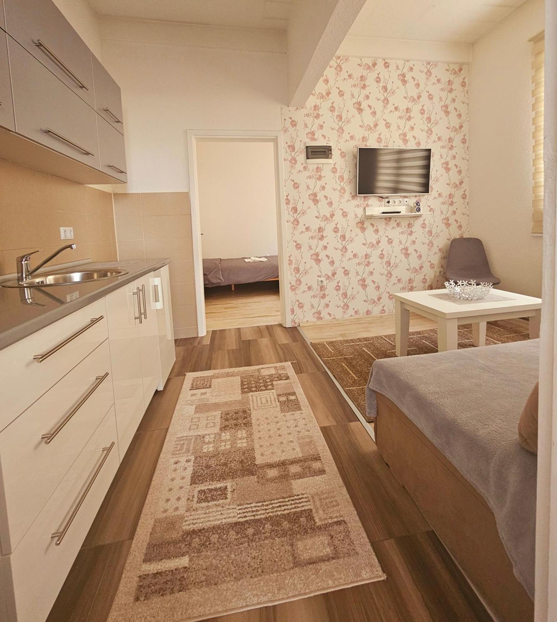 Amai Exclusive Apartment Тузла Екстериор снимка